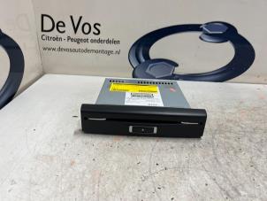 Gebruikte CD Speler Citroen C4 Picasso Prijs € 100,00 Margeregeling aangeboden door De Vos Autodemontagebedrijf