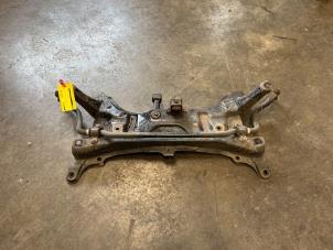 Gebruikte Subframe Peugeot 108 1.0 12V Prijs € 135,00 Margeregeling aangeboden door De Vos Onderdelen