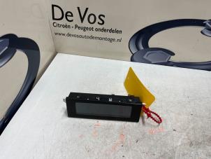 Gebruikte Display Interieur Citroen DS3 Cabrio (SB) 1.6 16V VTi 120 Prijs € 80,00 Margeregeling aangeboden door De Vos Autodemontagebedrijf