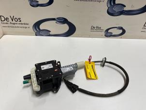 Gebruikte Handrem motor Citroen DS4 (NX) 1.6 16V THP 155 Prijs € 200,00 Margeregeling aangeboden door De Vos Onderdelen