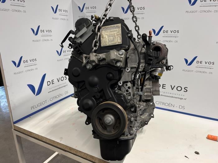 Motor van een Peugeot 5008 I (0A/0E) 1.6 HDiF 16V 2014