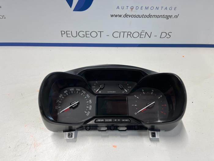 Kilometerteller KM van een Citroën C3 (SX/SW) 1.2 Vti 12V PureTech 2019