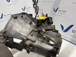 Gebruikte Versnellingsbak Peugeot 5008 Prijs € 850,00 Margeregeling aangeboden door De Vos Onderdelen