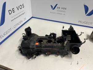 Gebruikte Kleppendeksel Peugeot 108 1.0 12V Prijs € 200,00 Margeregeling aangeboden door De Vos Autodemontagebedrijf