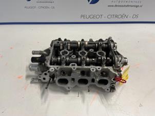 Gebruikte Cilinderkop Peugeot 108 1.0 12V Prijs € 450,00 Margeregeling aangeboden door De Vos Onderdelen