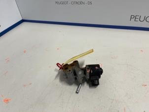 Gebruikte EGR Klep Peugeot 108 1.0 12V Prijs € 90,00 Margeregeling aangeboden door De Vos Onderdelen