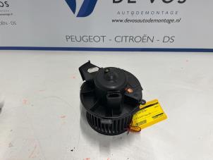 Gebruikte Aanjager Citroen Xsara Picasso (CH) 1.8 16V Prijs € 55,00 Margeregeling aangeboden door De Vos Autodemontagebedrijf
