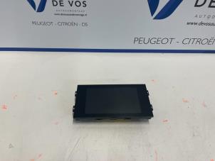 Gebruikte Display Interieur Peugeot 308 SW (L4/L9/LC/LJ/LR) 1.6 BlueHDi 120 Prijs € 160,00 Margeregeling aangeboden door De Vos Onderdelen