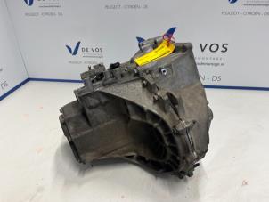 Gebruikte Versnellingsbak Citroen DS3 Prijs € 450,00 Margeregeling aangeboden door De Vos Onderdelen