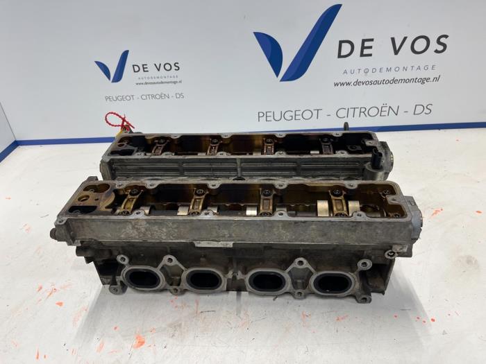 Gebruikte Cilinderkop Citroen C5 II Berline (RC) 2.0 16V Prijs € 350,00 Margeregeling aangeboden door De Vos Onderdelen