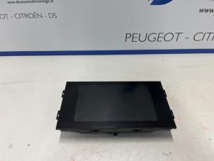 Gebruikte Display Interieur Peugeot 308 Prijs € 160,00 Margeregeling aangeboden door De Vos Onderdelen