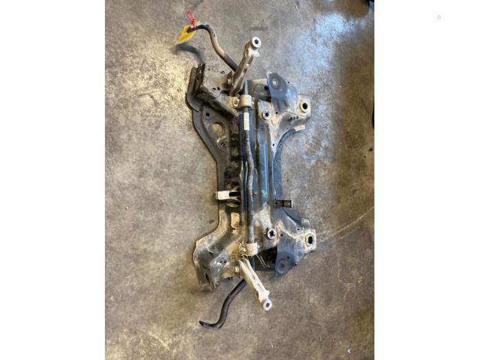 Gebruikte Subframe Peugeot 308 Prijs € 250,00 Margeregeling aangeboden door De Vos Onderdelen