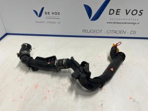 Gebruikte Turboslang Peugeot Expert (VA/VB/VE/VF/VY) 2.0 Blue HDi 180 16V Prijs € 80,00 Margeregeling aangeboden door De Vos Autodemontagebedrijf