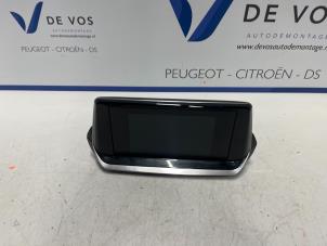 Gebruikte Display Interieur Peugeot 208 II (UB/UH/UP) 1.2 Vti 12V PureTech 75 Prijs € 200,00 Margeregeling aangeboden door De Vos Autodemontagebedrijf