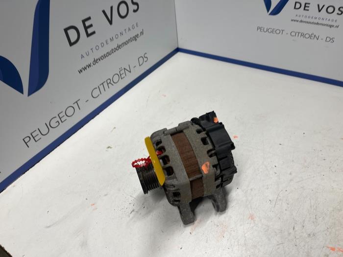 Gebruikte Dynamo Citroen C3 (SX/SW) 1.0 Vti 12V PureTech Prijs € 100,00 Margeregeling aangeboden door De Vos Onderdelen