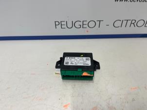 Gebruikte PDC Module Opel Grandland (X) 1.6 Turbo 16V Hybrid Prijs € 80,00 Margeregeling aangeboden door De Vos Onderdelen