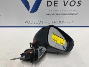 Gebruikte Spiegel Buiten rechts Citroen DS3 Cabrio (SB) 1.6 16V VTi 120 Prijs € 55,00 Margeregeling aangeboden door De Vos Autodemontagebedrijf