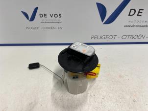 Gebruikte Tank element Pomp Peugeot 308 Prijs € 160,00 Margeregeling aangeboden door De Vos Autodemontagebedrijf
