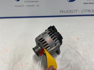 Gebruikte Dynamo DS Automobiles DS 3/Crossback (UC/UJ/UR) 1.2 12V PureTech 155 Prijs € 100,00 Margeregeling aangeboden door De Vos Onderdelen