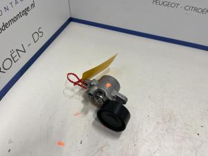 Gebruikte Spanrol Multiriem Peugeot 508 Prijs € 70,00 Margeregeling aangeboden door De Vos Onderdelen