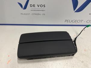 Gebruikte Armleuning Peugeot 508 Prijs € 80,00 Margeregeling aangeboden door De Vos Autodemontagebedrijf