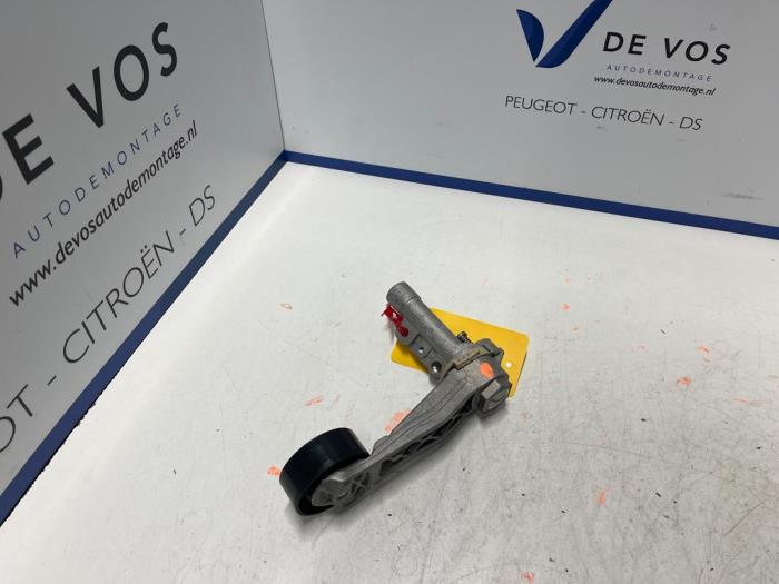 Gebruikte Spanrol Multiriem DS Automobiles DS 4 1.6 16V PureTech 180 Prijs € 60,00 Margeregeling aangeboden door De Vos Onderdelen