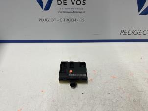 Gebruikte Computer Diversen Peugeot 308 (F3/FB/FH/FM/FP) 1.2 PureTech Hybrid 136 Prijs € 115,00 Margeregeling aangeboden door De Vos Onderdelen