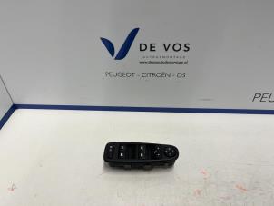 Gebruikte Combischakelaar ramen Citroen C4 Picasso Prijs € 80,00 Margeregeling aangeboden door De Vos Autodemontagebedrijf