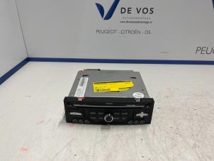 Gebruikte Radio CD Speler Citroen C4 Picasso (UD/UE/UF) 1.6 16V VTi 120 Prijs € 250,00 Margeregeling aangeboden door De Vos Autodemontagebedrijf