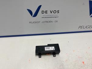 Gebruikte Telefoon interface Citroen Berlingo 1.6 BlueHDI 75 Prijs € 160,00 Margeregeling aangeboden door De Vos Onderdelen