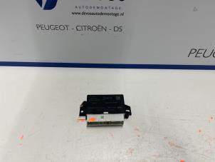 Gebruikte Module PDC Opel Corsa F (UB/UH/UP) 1.2 Turbo 12V 100 Prijs € 100,00 Margeregeling aangeboden door De Vos Onderdelen