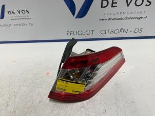 Gebruikte Achterlicht rechts Peugeot 508 SW (8E/8U) 1.6 THP 16V Prijs € 115,00 Margeregeling aangeboden door De Vos Autodemontagebedrijf