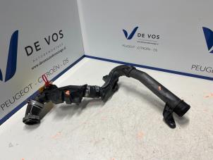 Gebruikte Turboslang Peugeot Expert (VA/VB/VE/VF/VY) 2.0 Blue HDi 150 16V Prijs € 80,00 Margeregeling aangeboden door De Vos Autodemontagebedrijf