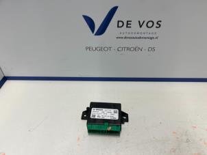 Gebruikte PDC Module Peugeot Expert (V1/VA/VB/VE/VF/VT/VY) 2.0 Blue HDi 150 16V Prijs € 80,00 Margeregeling aangeboden door De Vos Onderdelen