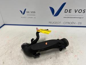 Gebruikte Turboslang Peugeot 408 Prijs € 115,00 Margeregeling aangeboden door De Vos Autodemontagebedrijf