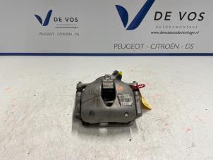 Gebruikte Remklauw (Tang) links-voor Citroen C5-X Prijs € 135,00 Margeregeling aangeboden door De Vos Autodemontagebedrijf