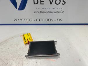 Gebruikte Display Interieur Peugeot Expert (VA/VB/VE/VF/VY) 2.0 Blue HDi 120 16V Prijs € 350,00 Margeregeling aangeboden door De Vos Autodemontagebedrijf