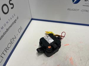 Gebruikte Diversen Opel Corsa F (UB/UH/UP) Electric, Corsa-e 50kWh Prijs € 35,00 Margeregeling aangeboden door De Vos Onderdelen