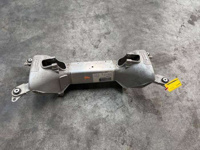 Gebruikte Subframe DS Automobiles DS 7 Crossback 1.2 12V PureTech 130 Prijs € 400,00 Margeregeling aangeboden door De Vos Onderdelen