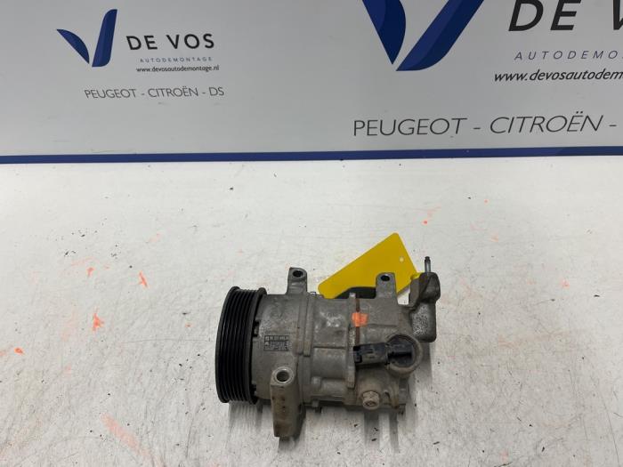 Gebruikte Aircopomp Peugeot 2008 (CU) 1.2 Vti 12V PureTech 82 Prijs € 160,00 Margeregeling aangeboden door De Vos Onderdelen