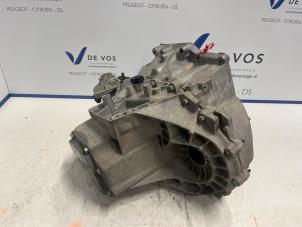 Gebruikte Versnellingsbak Citroen DS3 Prijs € 600,00 Margeregeling aangeboden door De Vos Onderdelen
