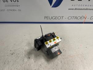 Gebruikte ABS Pomp DS Automobiles DS 7 1.6 16V E-Tense 225 Prijs € 350,00 Margeregeling aangeboden door De Vos Onderdelen