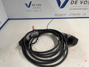 Gebruikte Oplaadkabel hybride DS Automobiles DS 7 1.6 16V E-Tense 225 Prijs € 115,00 Margeregeling aangeboden door De Vos Onderdelen