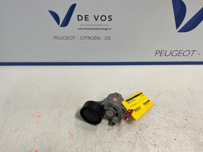 Gebruikte Spanrol Multiriem Peugeot 208 II (UB/UH/UP) 1.5 BlueHDi 100 Prijs € 70,00 Margeregeling aangeboden door De Vos Onderdelen
