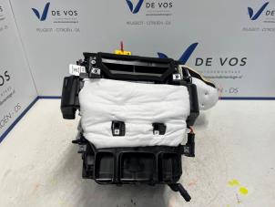 Gebruikte Kachelhuis Citroen C5-X Prijs € 600,00 Margeregeling aangeboden door De Vos Autodemontagebedrijf