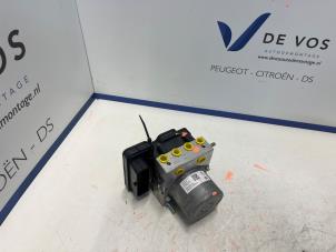 Gebruikte ABS Pomp Peugeot Expert (V1/VA/VB/VE/VF/VT/VY) 1.5 BlueHDi 120 Prijs € 350,00 Margeregeling aangeboden door De Vos Onderdelen