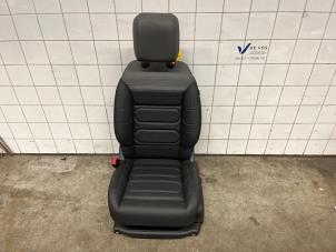 Gebruikte Voorstoel links Citroen C5 Aircross I (A4/AC/AJ/AR) 1.2 PureTech Hybrid 136 Prijs € 750,00 Margeregeling aangeboden door De Vos Onderdelen