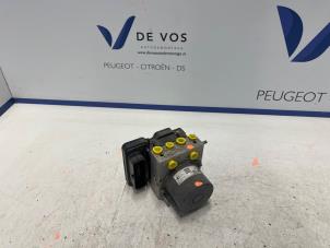 Gebruikte ABS Pomp Citroen C3 Aircross I (2C/2R) 1.2 e-THP PureTech 110 Prijs € 250,00 Margeregeling aangeboden door De Vos Onderdelen