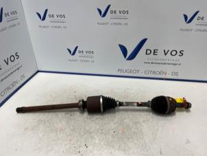 Gebruikte Aandrijfas rechts-voor Citroen C5 Aircross I (A4/AC/AJ/AR) 2.0 Blue HDI 180 Prijs € 200,00 Margeregeling aangeboden door De Vos Onderdelen