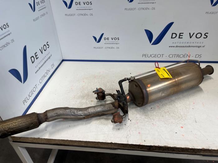 Gebruikte Roetfilter Peugeot 208 I (CA/CC/CK/CL) 1.6 Blue HDi 100 Prijs € 350,00 Margeregeling aangeboden door De Vos Onderdelen